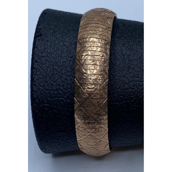 Bronze Italy Dyadema Fashion Bangle Bracelet Rose Gold Color 7.75” long 1855 - Picture 1 of 7